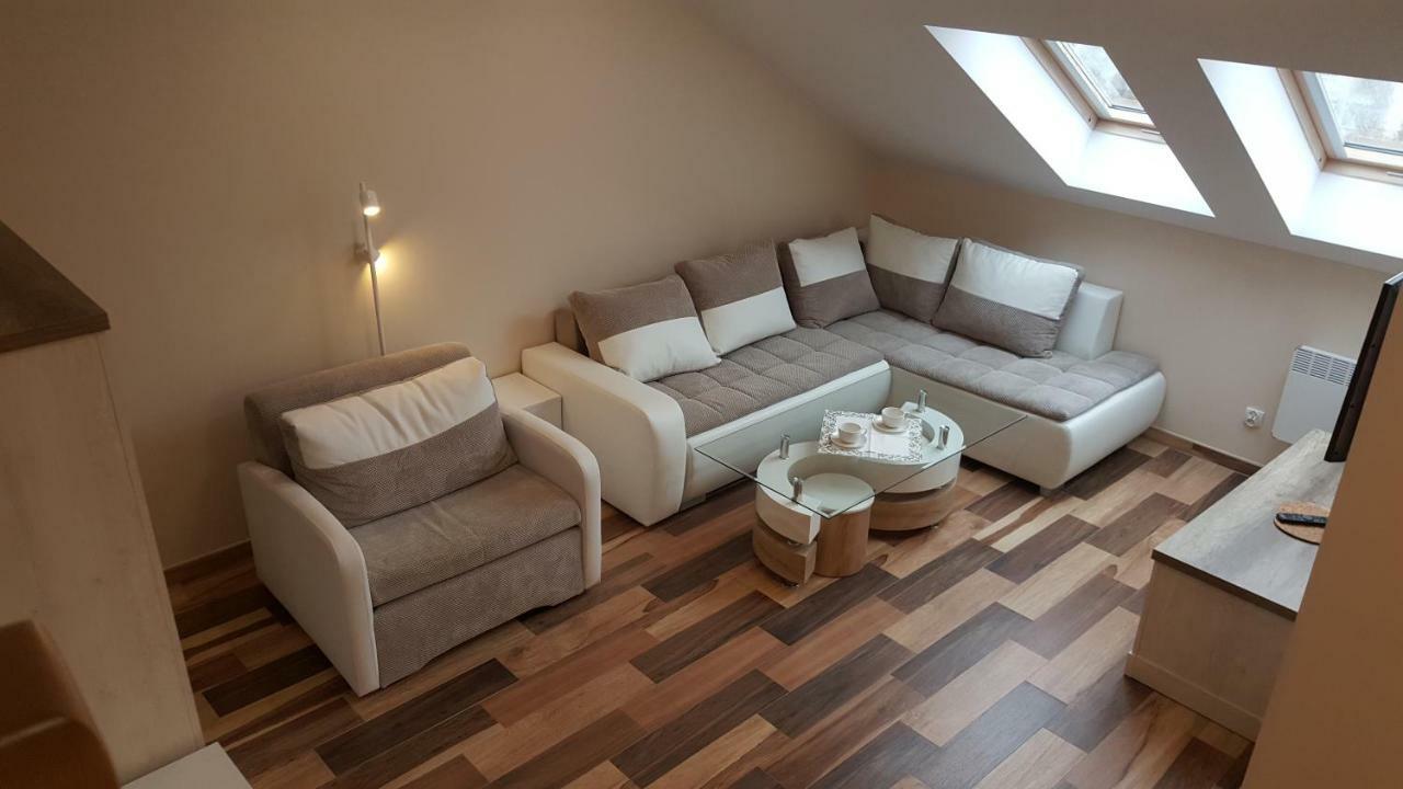 Bursztyn Blu Mare Apartment วูแคนชิน ภายนอก รูปภาพ