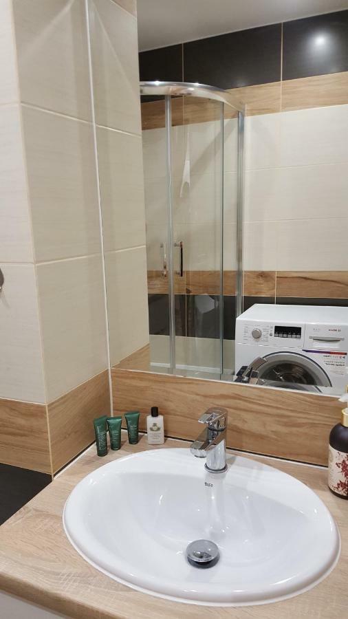 Bursztyn Blu Mare Apartment วูแคนชิน ภายนอก รูปภาพ